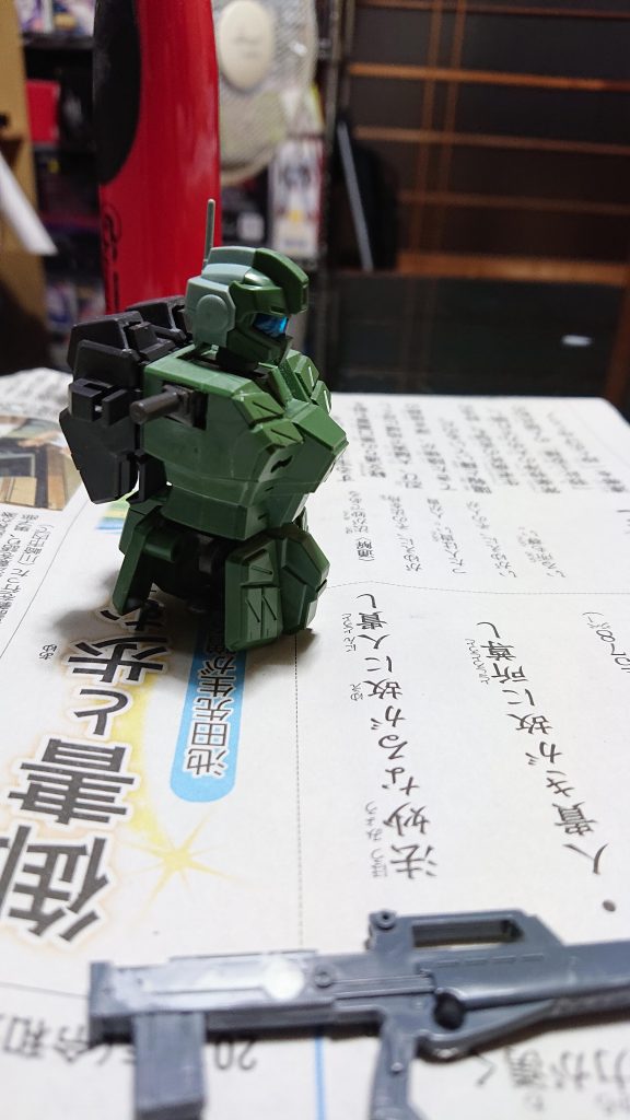 首は1.5ミリ延長しています。