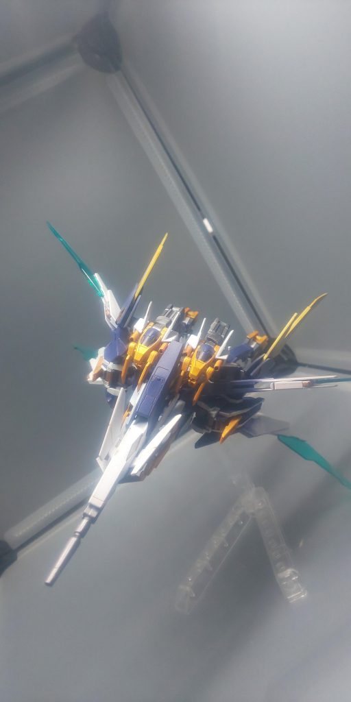 ファイターモードにも変形可能です。