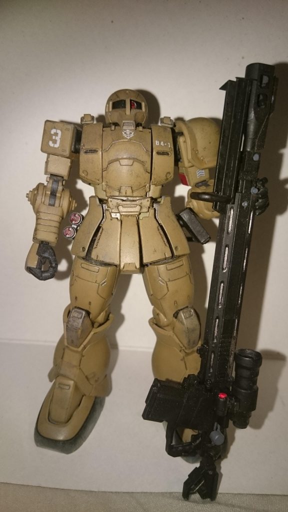 旧ザクで最前線はさすがにキツいだろってので、遠距離からの支援を想定したセッティング。