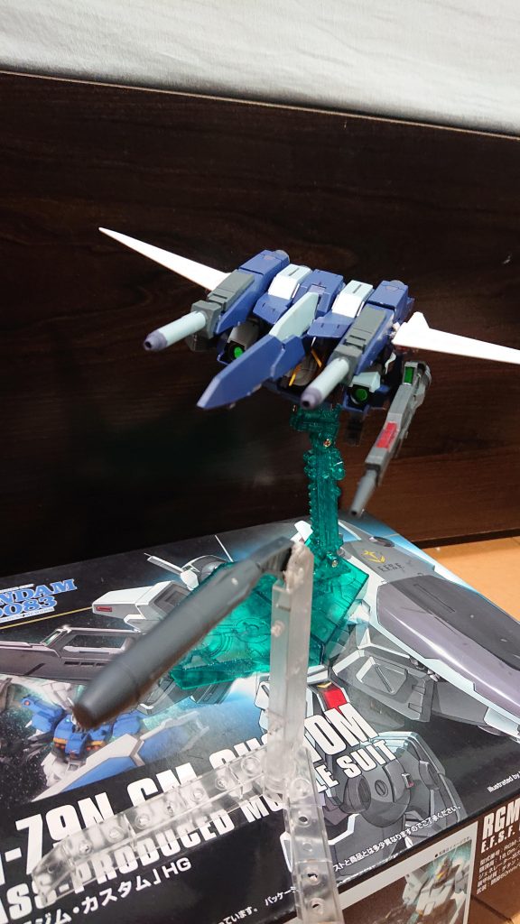 ↑大型ミサイルを発射するアスハ機
◆アスハ「着弾まで1分…」
 6機のライトニングが発射した大型ミサイルは三割程が迎撃されたが、後の七割は全てマスドライバーに命中した。