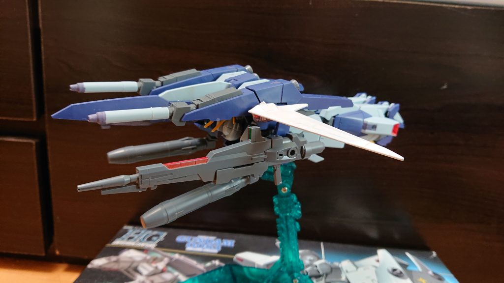 ↑アスハ機
◆アスハ「ライトニング1、発進するよ」
 マホが作戦の説明をする。
◆マホ「作戦を説明する。第一段階としてマスドライバーへミサイルの飽和攻撃、第二段階として第1小隊は敵右翼を、第2小隊は敵左翼を攻撃。以上よ」 
◆アスハ「了解」
◆レン「はーい」
◆ミナミ「りょ、了解しました!」
◆第2小隊『了解!』