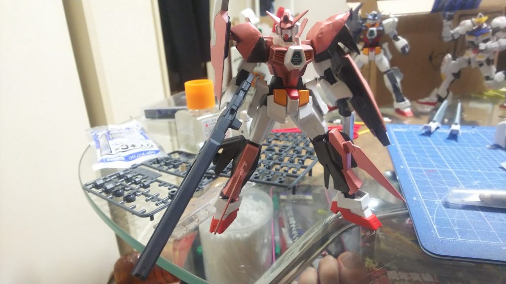 ドッズライフルをライトニングのバックパックについてくるマズルを増設して強化してます。