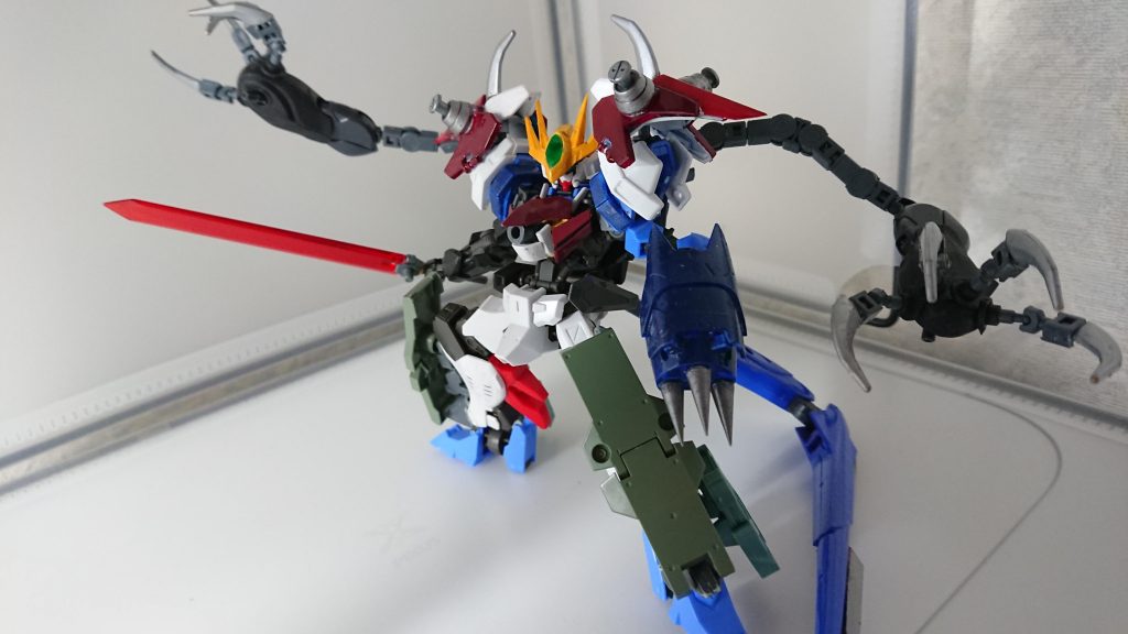 こちらは今までのバラム装備(今回の含む)の全部のせ状態。案外キレイにまとまってる?