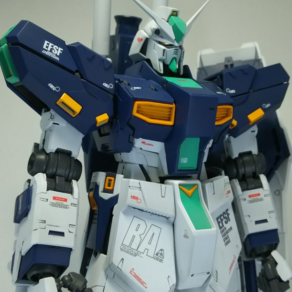 量産型νガンダム インコム仕様