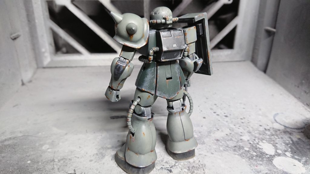 後ろ。前に比べて汚しが少なかったかも。