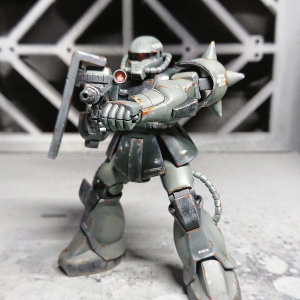 1/144 HG MS-06 量産型ザク