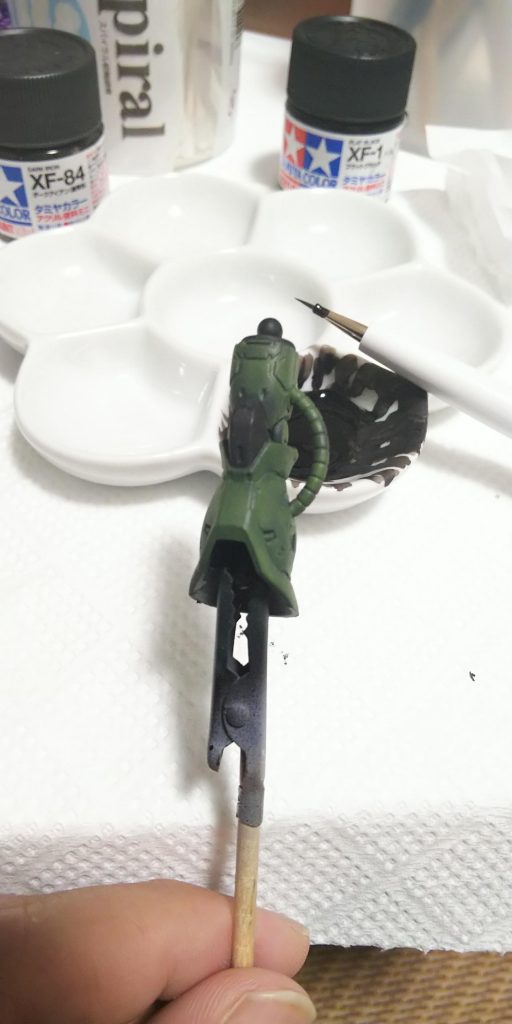 黒い部分は水溶きアクリル筆塗り