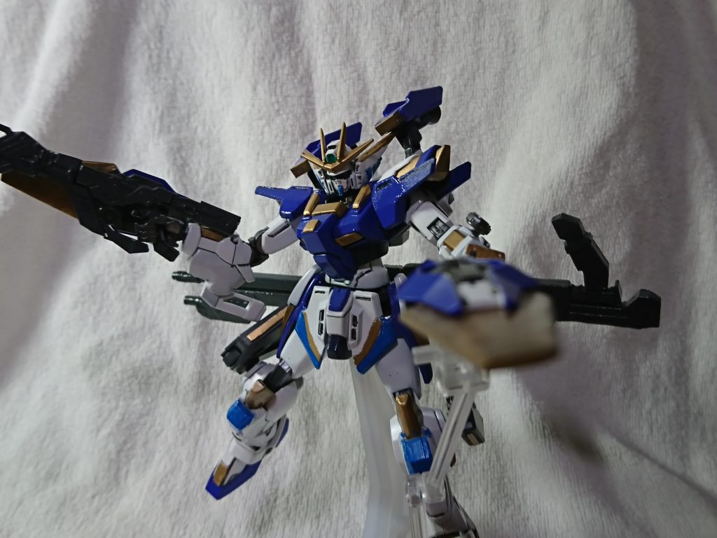 もちろんお約束の新ウェポンシールドファンネル特徴的ではオールレンジやワンフィールドサポート支援が担当する