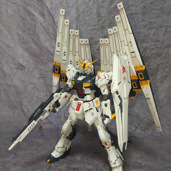 1/144RGνガンダムダブルフィンファンネル