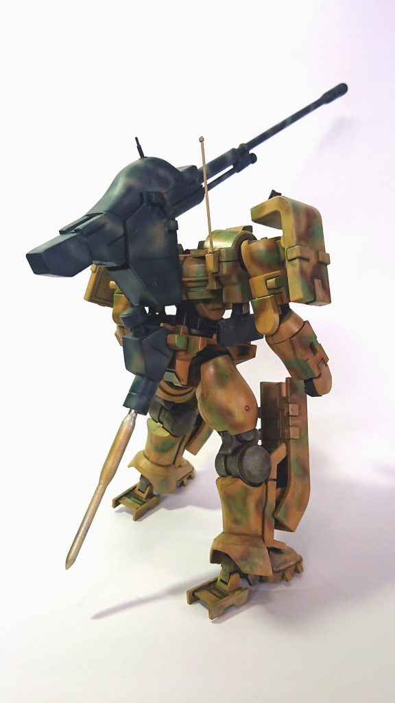 300mm×50口径長滑腔砲やアンカーはプラ棒やプラ板、パテで製作