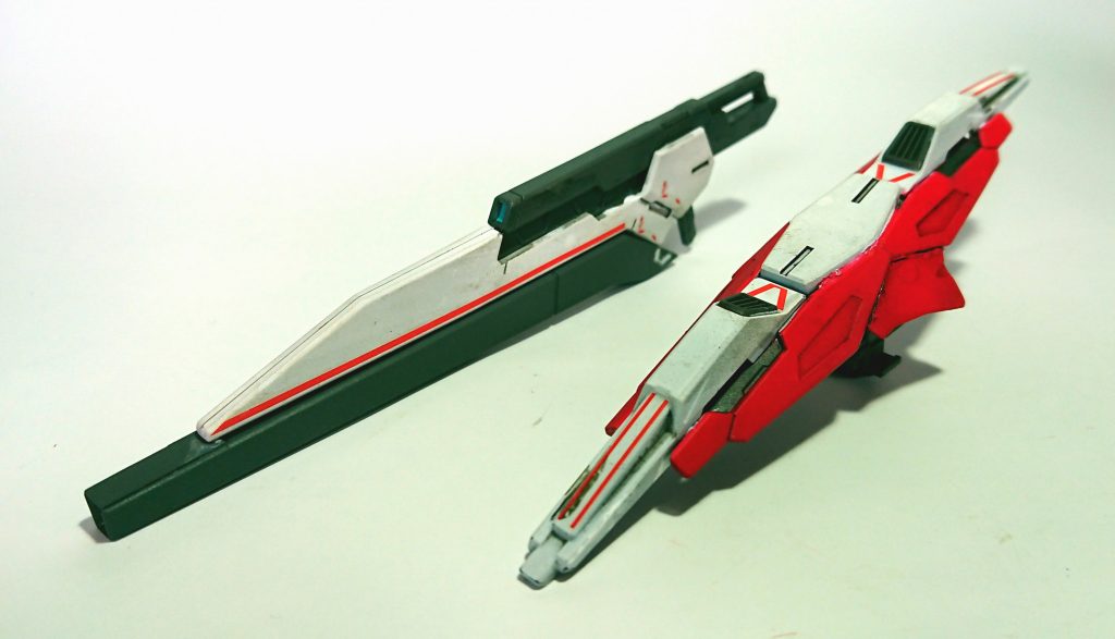 ビームライフルはハルートの物をベースにガデッサのGNメガランチャーの砲身を合体
シールドはケルディムガンダムのシールドビットを中心にビルドガンダムMk-Ⅱ等のパーツで構成されています