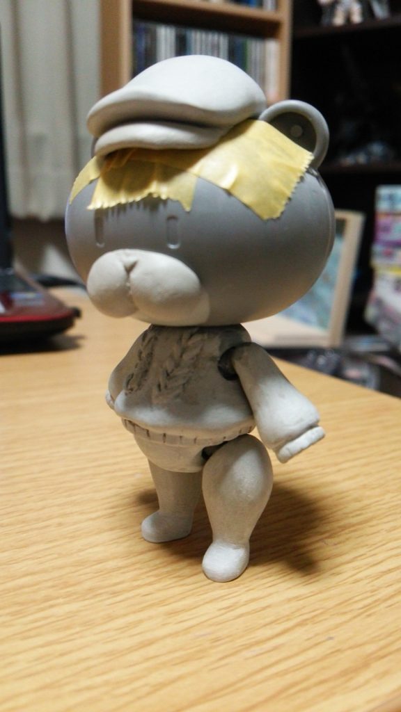 口元をもっちりと、ハンチング帽を作ります。