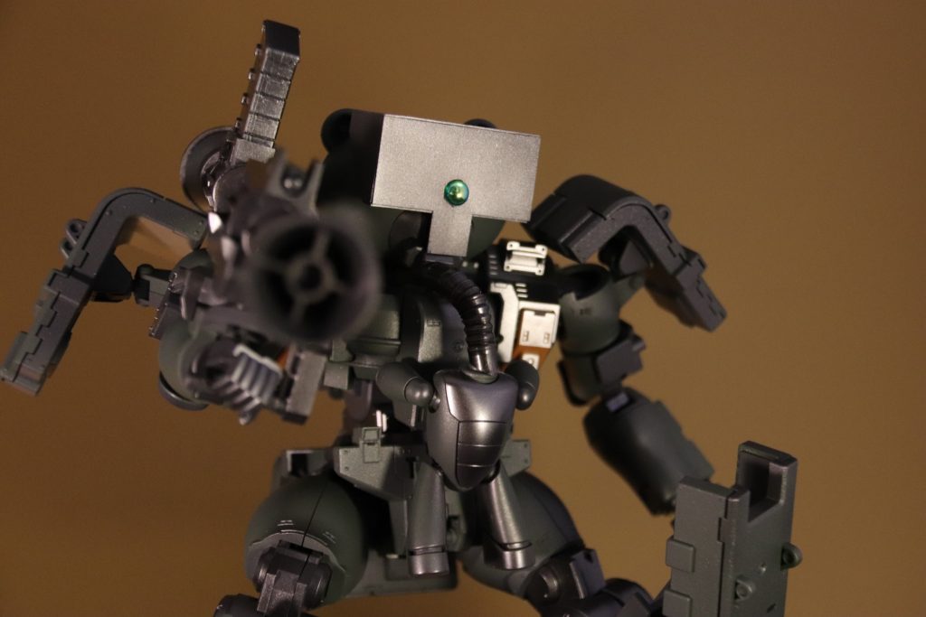 ロシアの荒くま–2枚目/制作者：あぬびすん @anubisnn