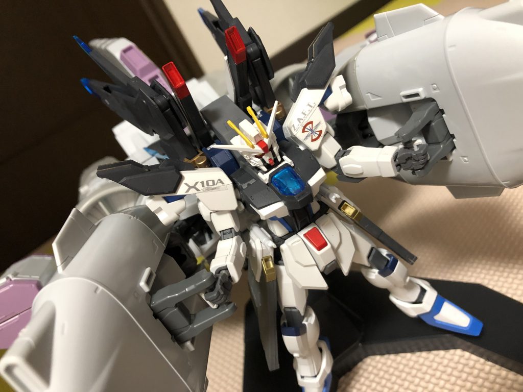 やっぱ、フリーダムとミーティアは組み合わせ最高