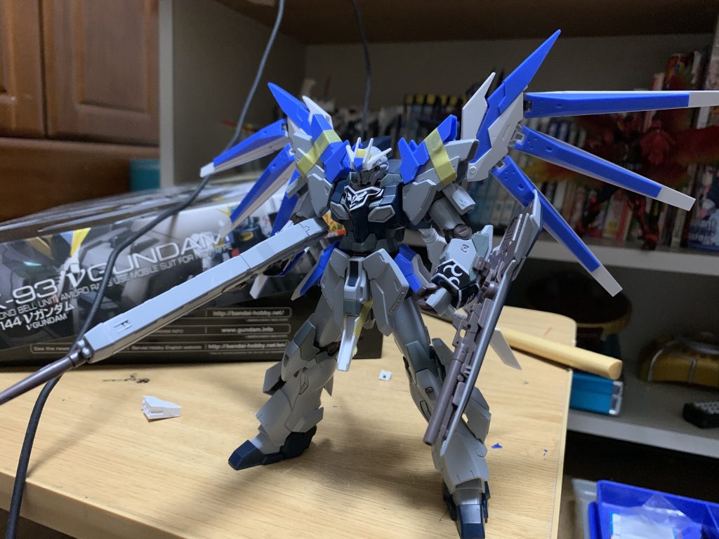 最初期の検討案
シナンジュ・スタインとハイニューブレイブは元々合わせやすいνガンダム系の機体なので構成は割と順調に決まりました。