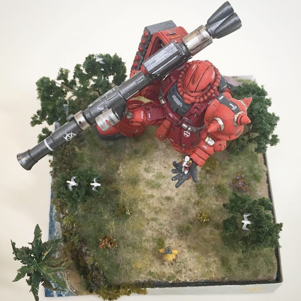 ガシャプラ  シャアザク ジオラマ–4枚目/制作者：ゆうすけ&かずま