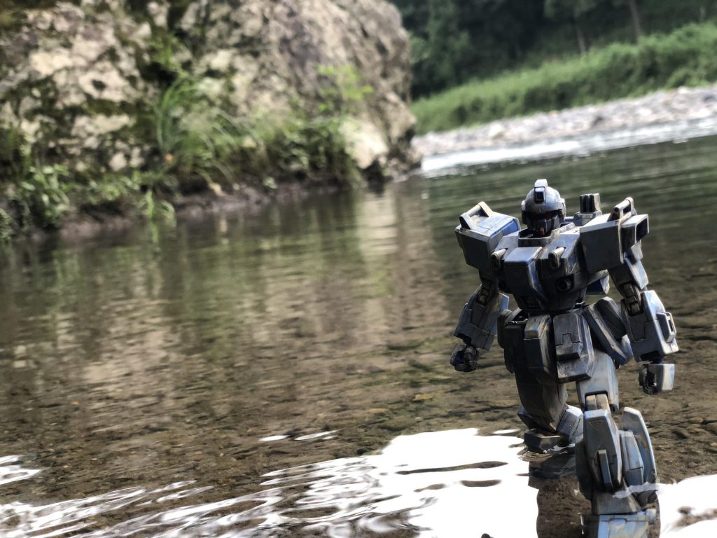 躍動感のある動きをつけたものを撮影。