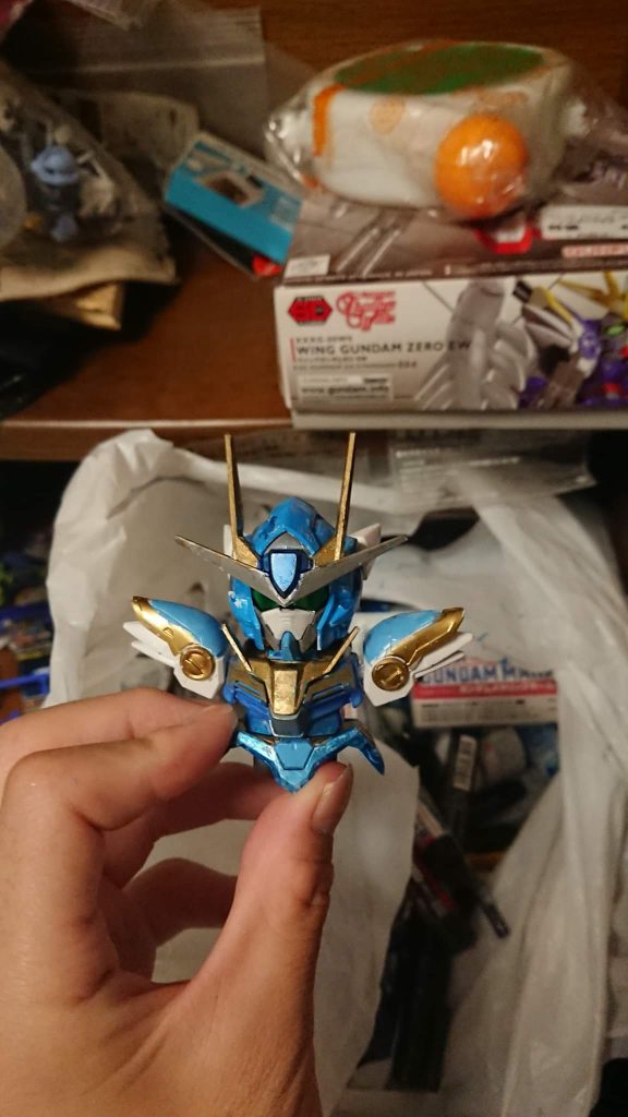 宇宙を駆ける水色の天使–3枚目/制作者：@DcUFkK9WrbM4A27