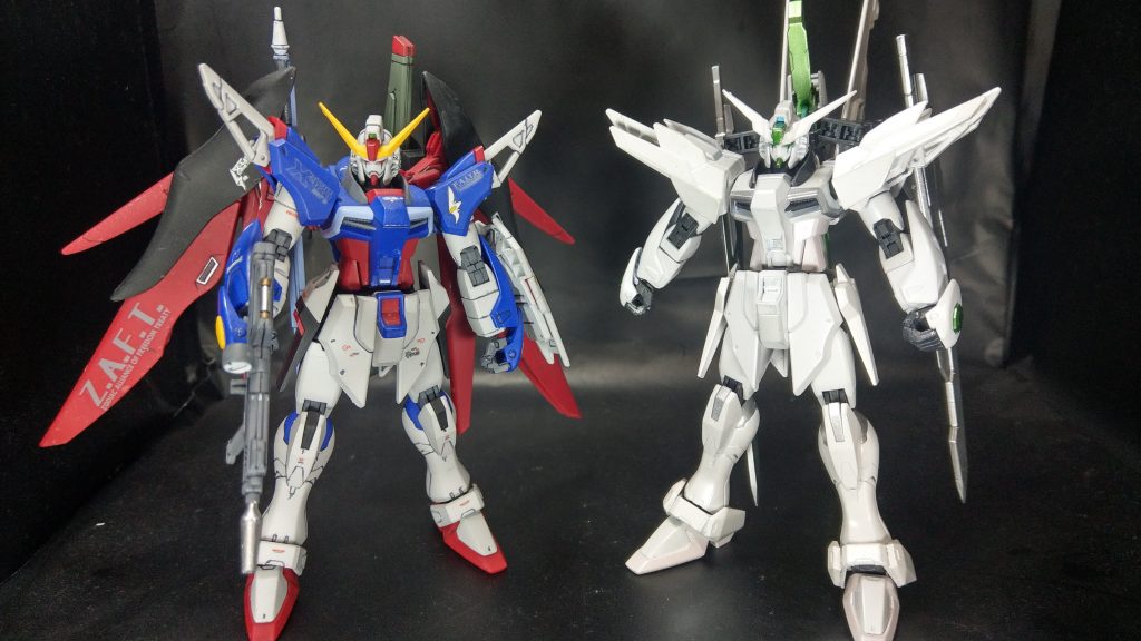 元機体のデスティニーと