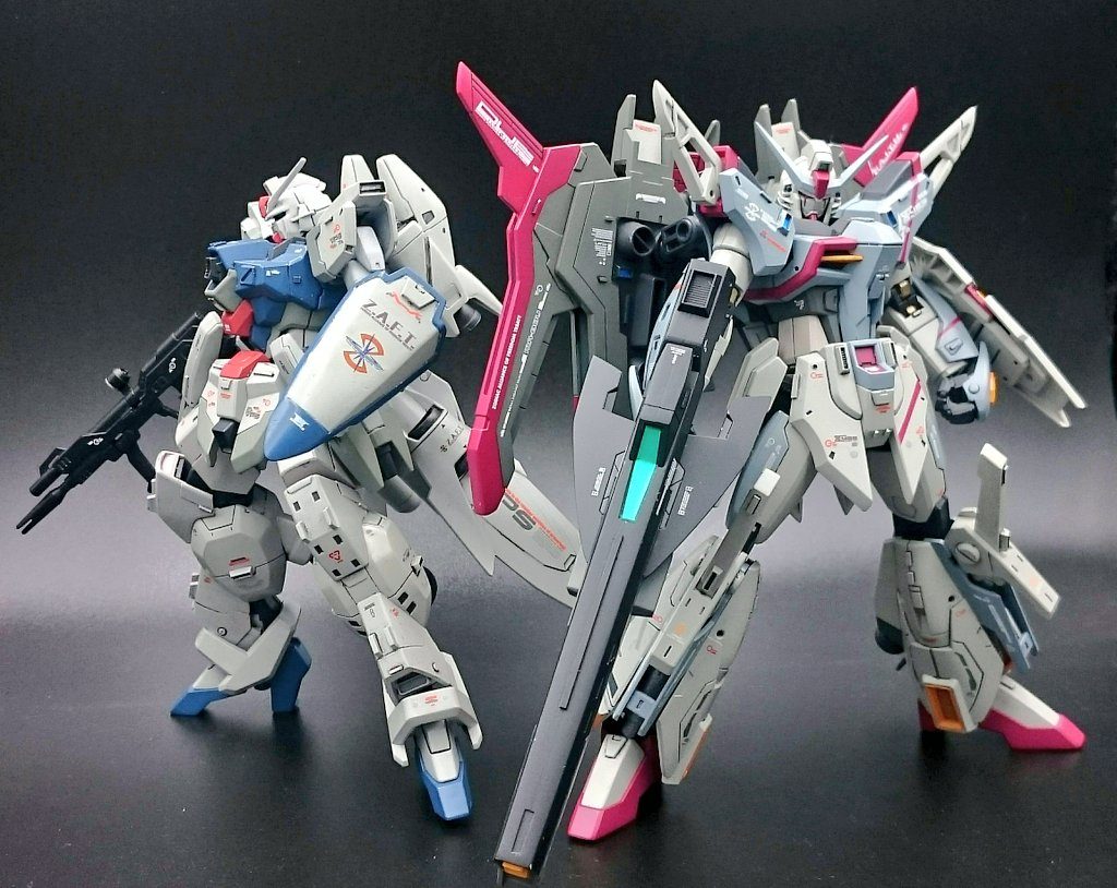 以前製作したGPーインパルスとは対になる形にしています
Ζーデスティニーが前衛をGPーインパルスが後衛で弾幕をといったチームプレイをすると思います。