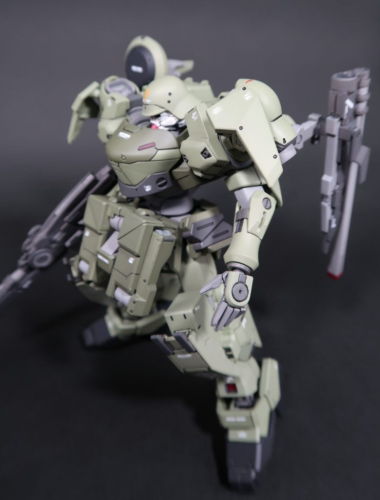 大和亜季イメージガンプラ「フルアーマー・プレデター」–2枚目/制作者:Gomuo