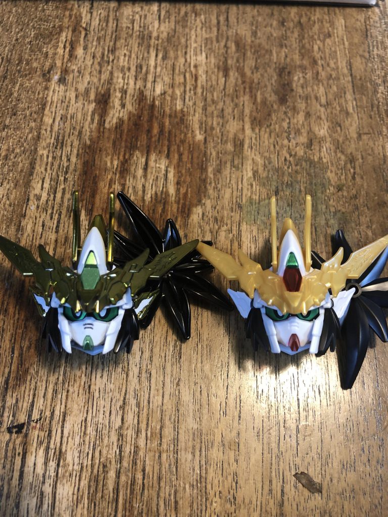 頭部比較です目が大きくなり小顔化してるのわかるでしょうか