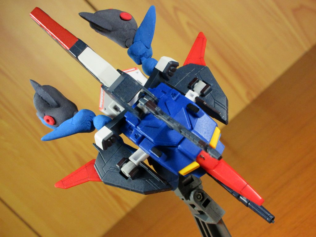 スタイリッシュに変形します。
ジ・Oはどこだ~、スイカバーに俺はなるっ!