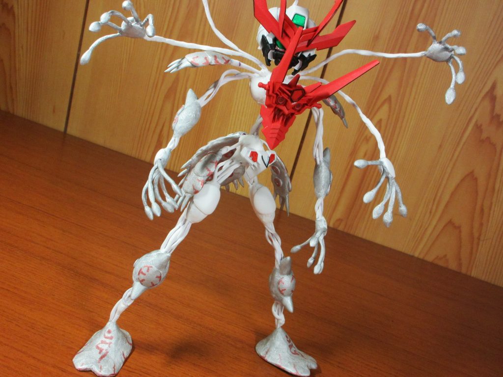 全身像はこんな感じ。体高は約３０センチ、かなり大きいです。