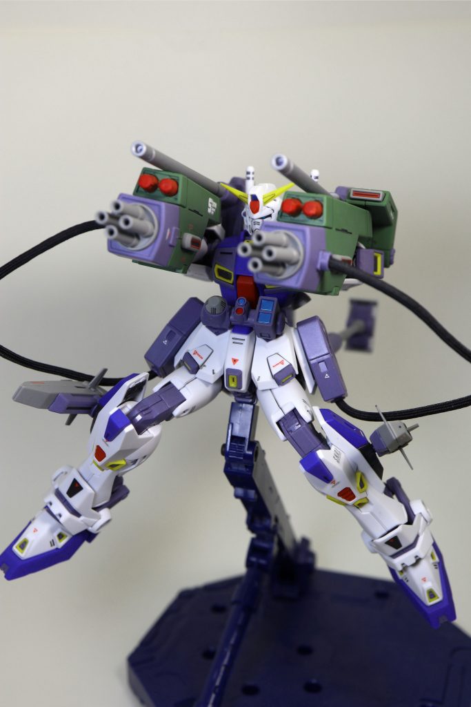 スパロボに出たらありそうな一斉射撃ポーズ