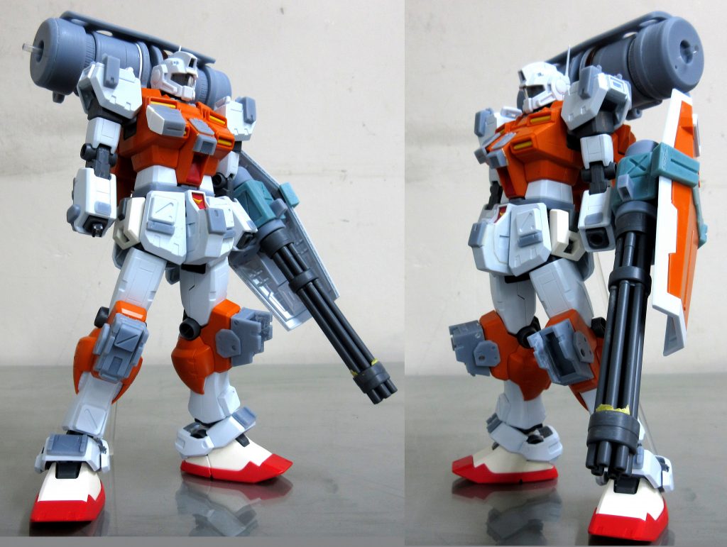 追加武装など取り付けた状態