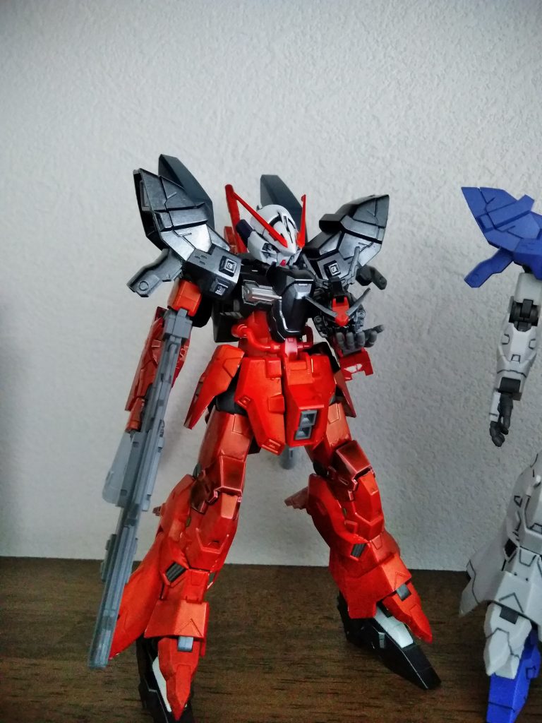 初期案
ムーンガンダムとともに