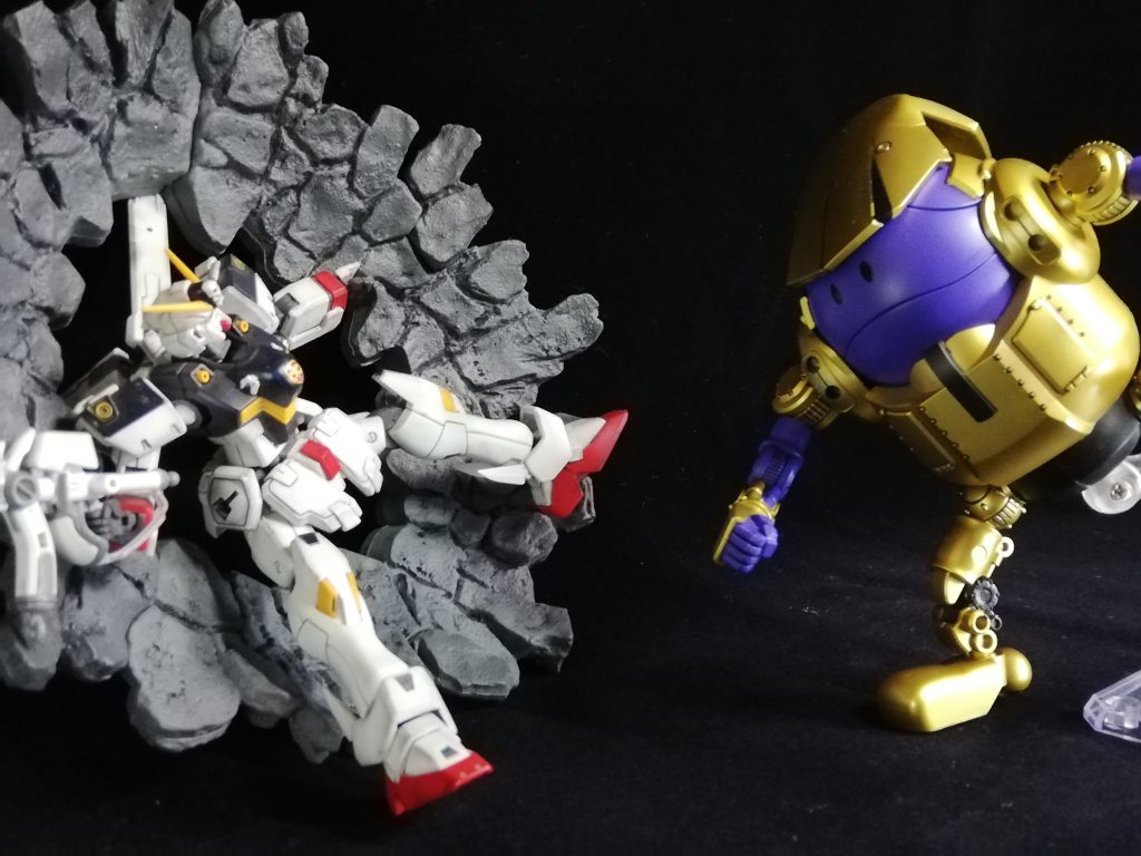 「私は絶対なのだ(パンチ)」