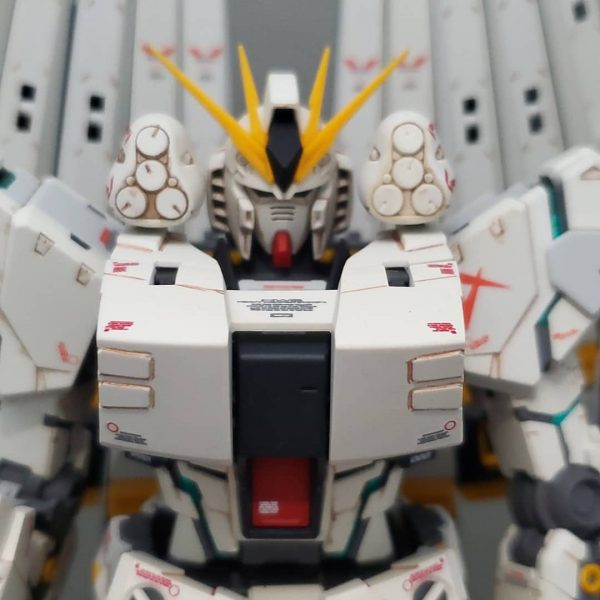 MG νガンダムver.ka ［ H.W.S装備＋ダブルフィンファンネル