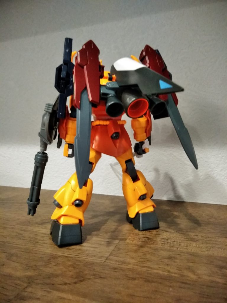 バックパックは
ジャンクからアストレアのプロトGNソードが良い仕事をしてくれました!