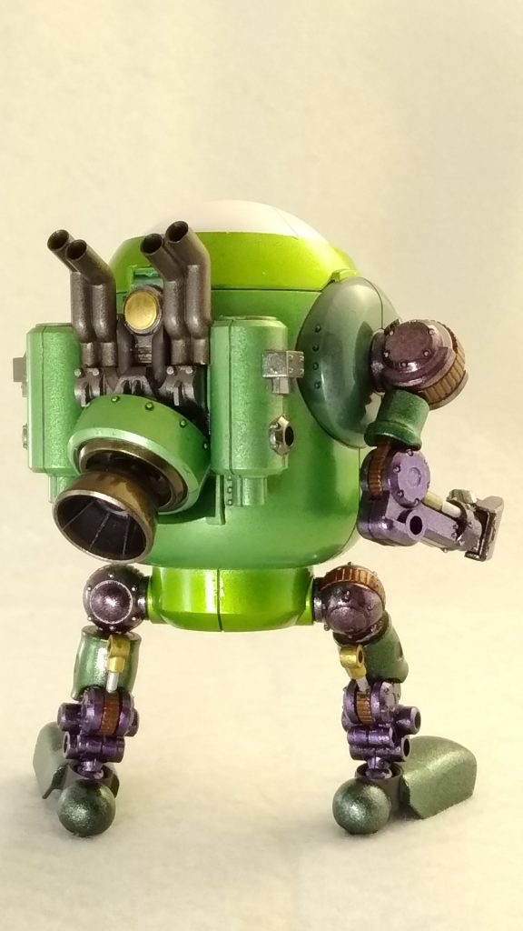 後ろから
排気管はツヤなしの焼鉄色