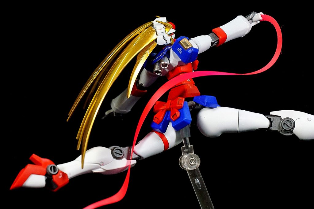 ビームリボン。蛍光ピンクでグラデーションしてみました。なかなか写真映えするので、やってよかったです。