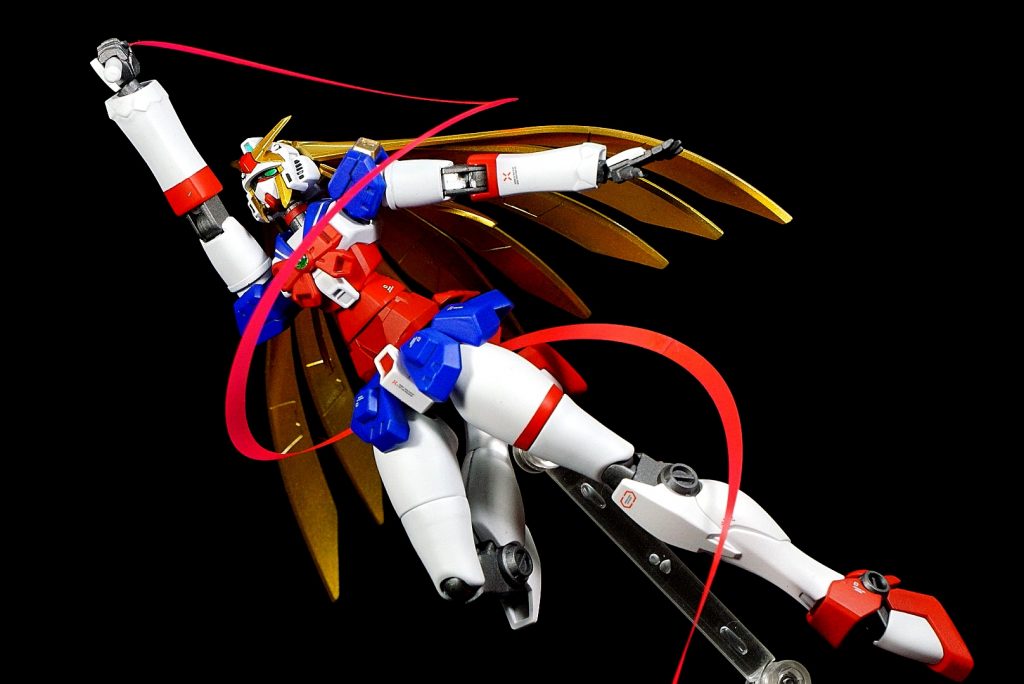 ノーベルガンダム–4枚目/制作者:しんぺい