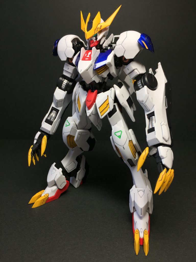 正面から
青色はレーシングブルーでメタリックにしました