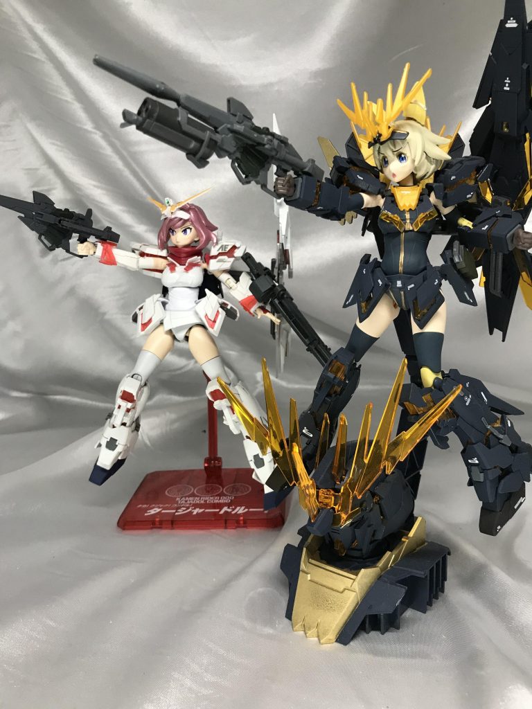 可能性の集い。
バンシィナミさんは一作目ということもあり、もう肘関節が砕けそうです(笑
今回ミキシングしてみて、アヤメさんはナミさんとミキシング方法のアプローチをほぼそっくり変えないと形にならないことが分かり、大変勉強になりました。