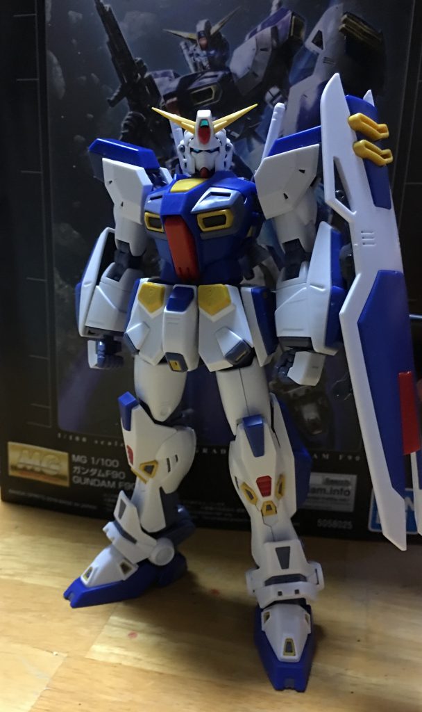 パチ組完成した時のお写真。
やはり、さしものMGもスミ入れ位はしないとのっぺり感がありますね~