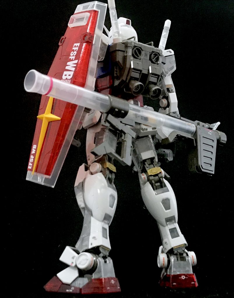 関節部のゴールドはシールではなく塗装です。