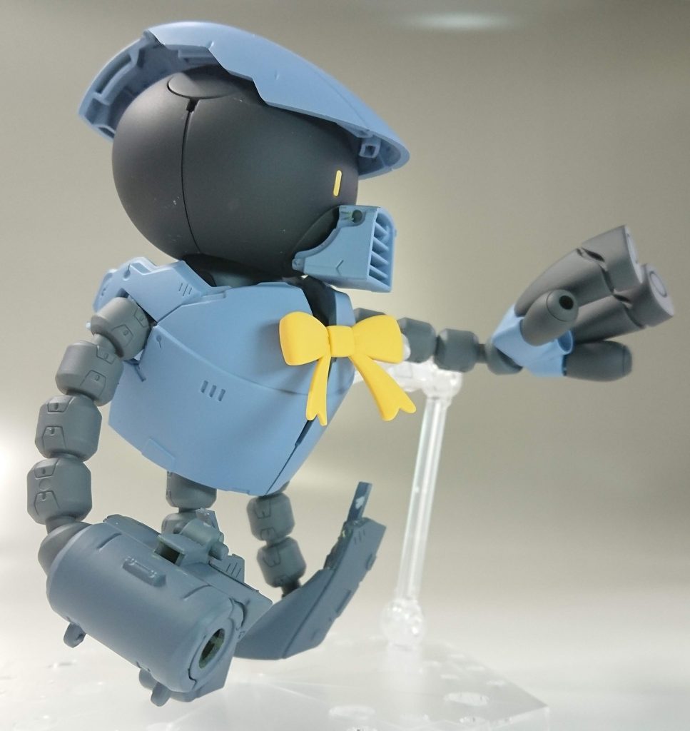 ガッシーン！ブッピガァン！ザクヘッドの力を取り込んで，プチッガイがパワーアップ！
なんということでしょう！可愛かったプチッガイがゲテモノに！
水陸両用機のような蛇腹の腕と脚がフレキシブルに動く！