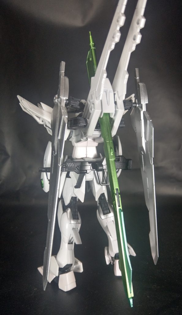 後ろ
塗装は白パール、他はメタリックで塗装しています