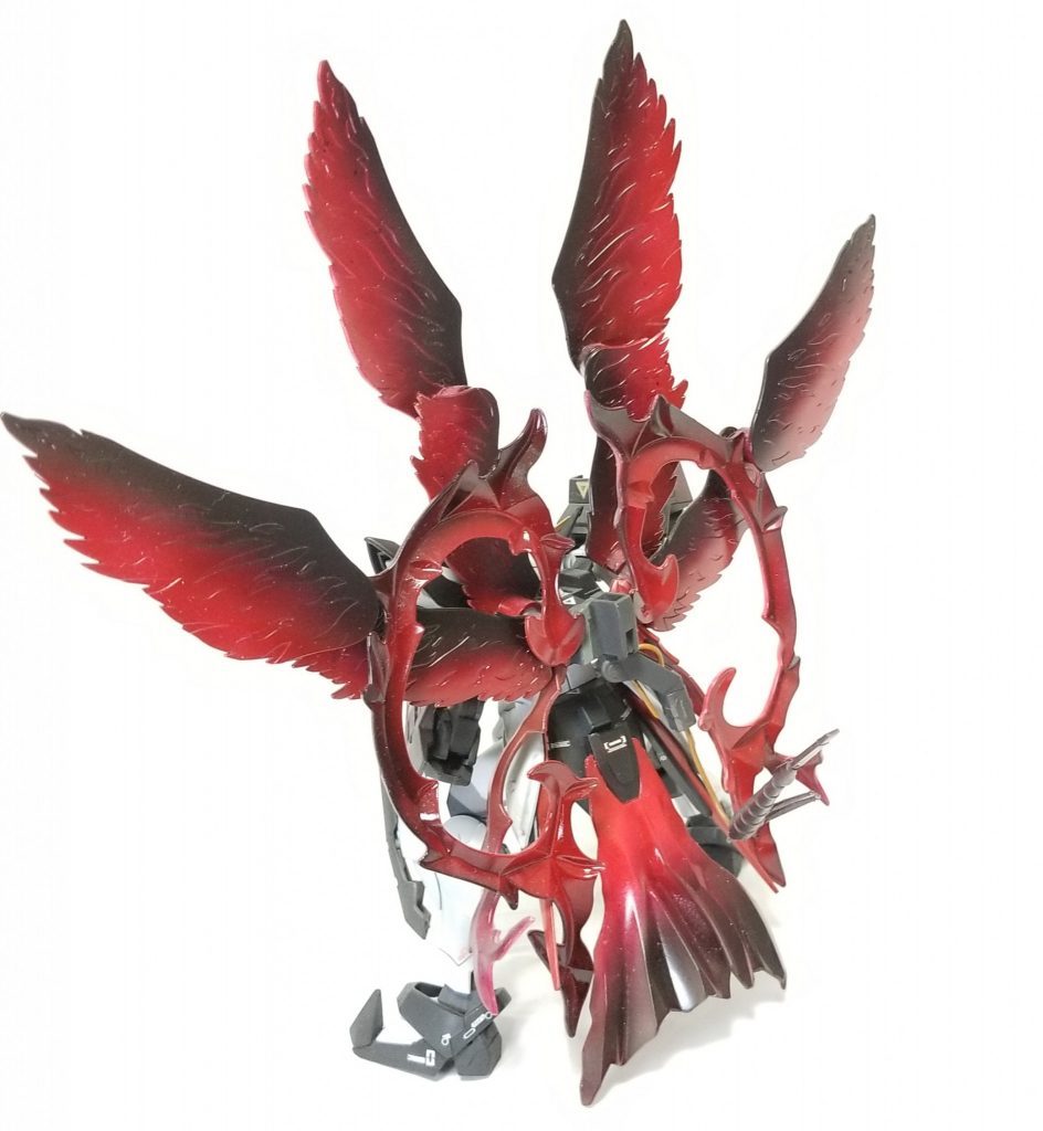 今回初挑戦のグラデーション塗装を施しています。