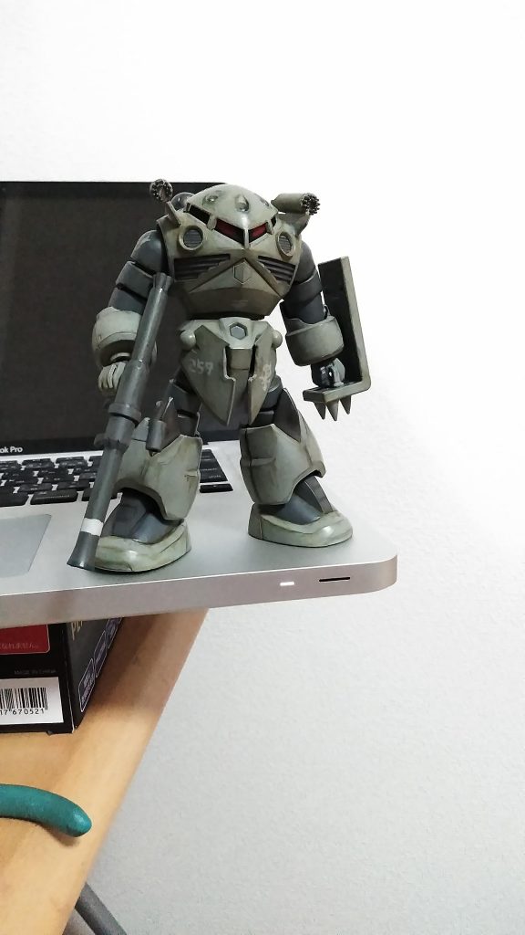 汚しはリアルタッチマーカー各色だけでお手軽に。
今回はとにかくお気楽お手軽に手早く完成させるというのがテーマでもありました。
だいたい一週間くらいかなあ？