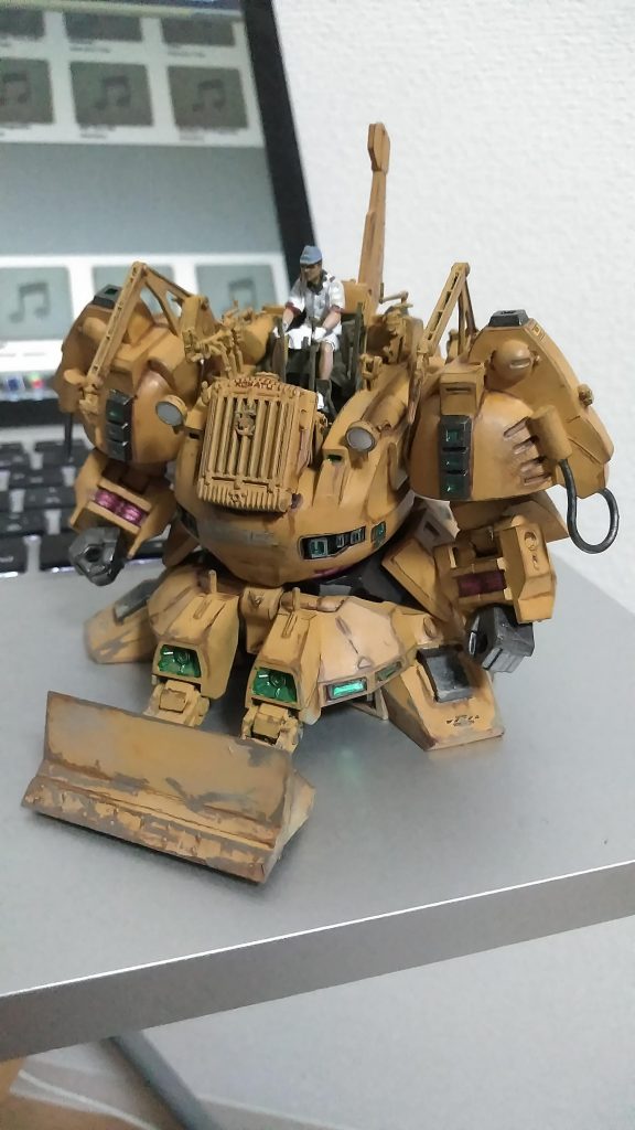 隠し腕に排土板もたせたらあまりにしっくり来たのでビックリ(・∀・)