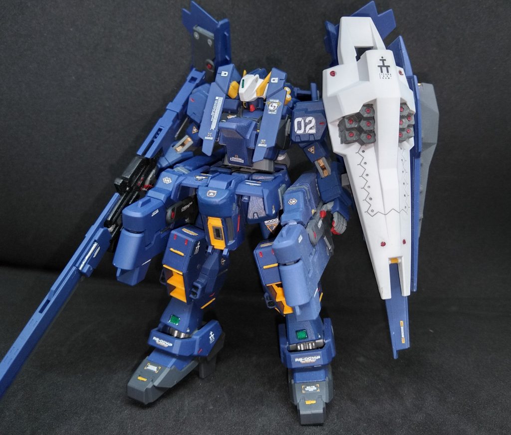 アドバンスド・ヘイズル・ラー形態第二形態 フルドドを二機装備した第二形態です。段々アドバンスド要素が少なくなってきました。