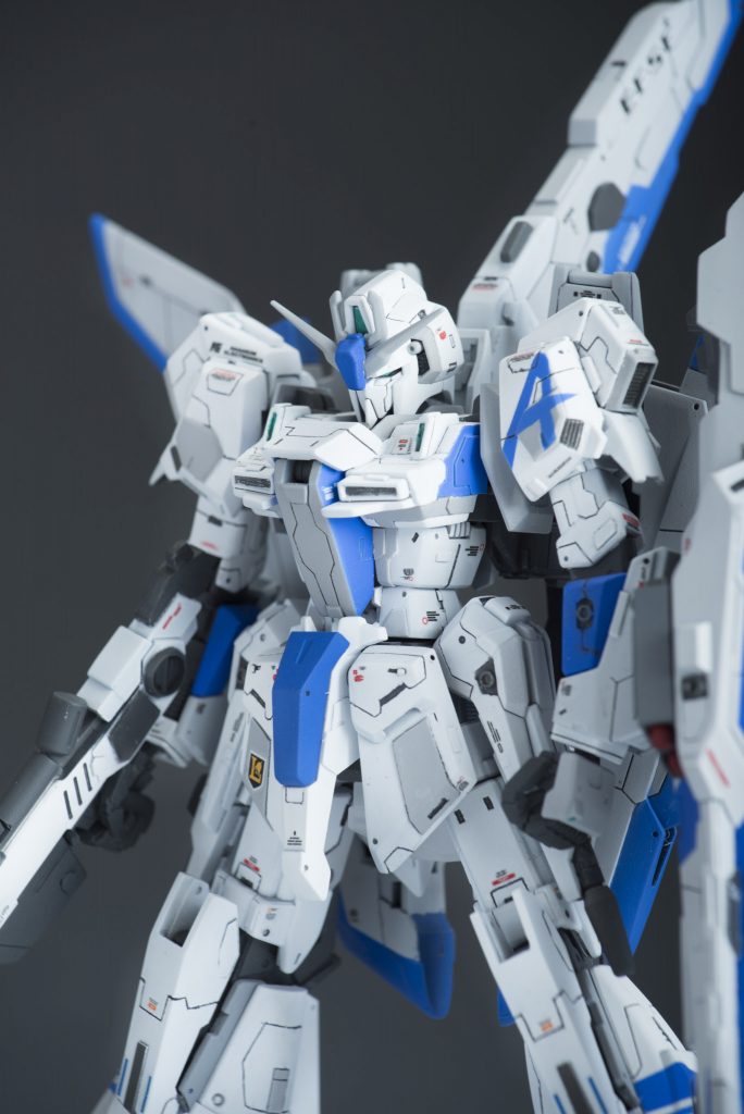 胸パーツは前に突き出すような形状に変更。
ここも結構見てほしいポイントだったりします。