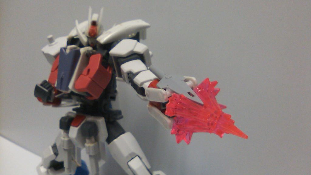 これがシャイニングフィンガーというものか!! エフェクトはRGクロスボーンから。