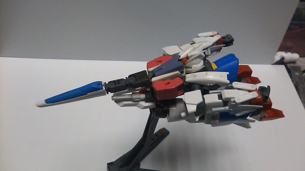 変形完了! しかしこれだけではなく……。